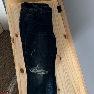 Maurice’s 18w distressed jeans